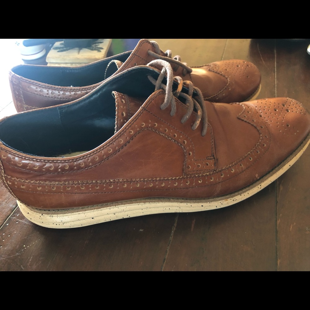Cole-Haan lunar grand wing tipped dress shoe